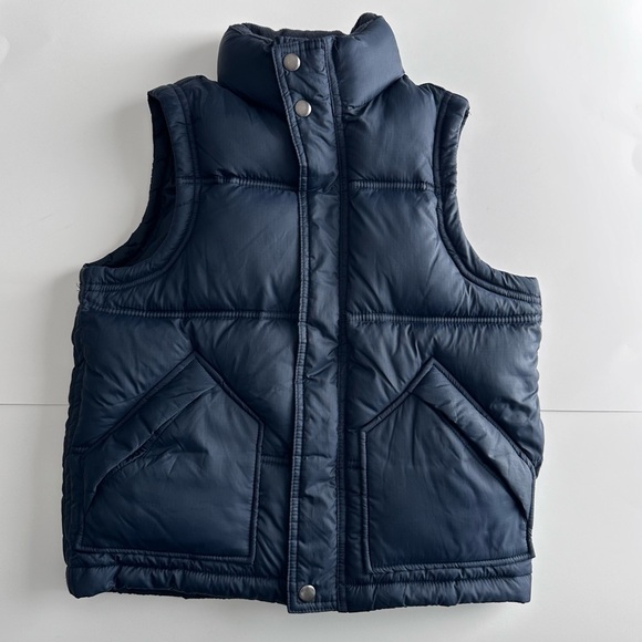 GAP Boys Navy Blue Down Vest - Picture 1 of 10